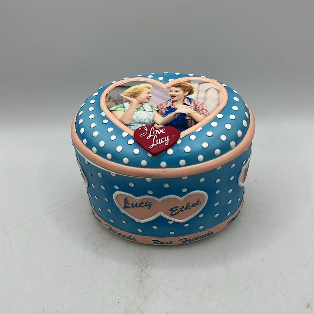 San Francisco Music Box Trinket I Love Lucy Ethel Blue Dot Limited Edition Decor